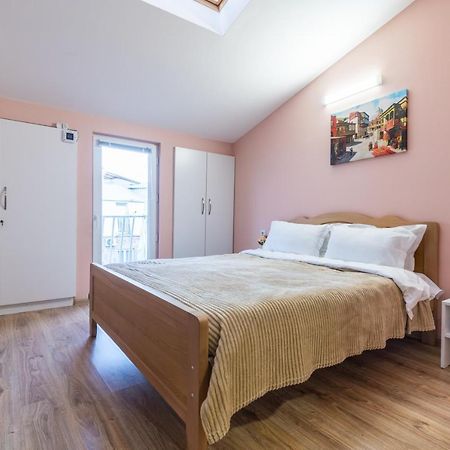 Hb Apartments Laghidze Тбилиси Екстериор снимка