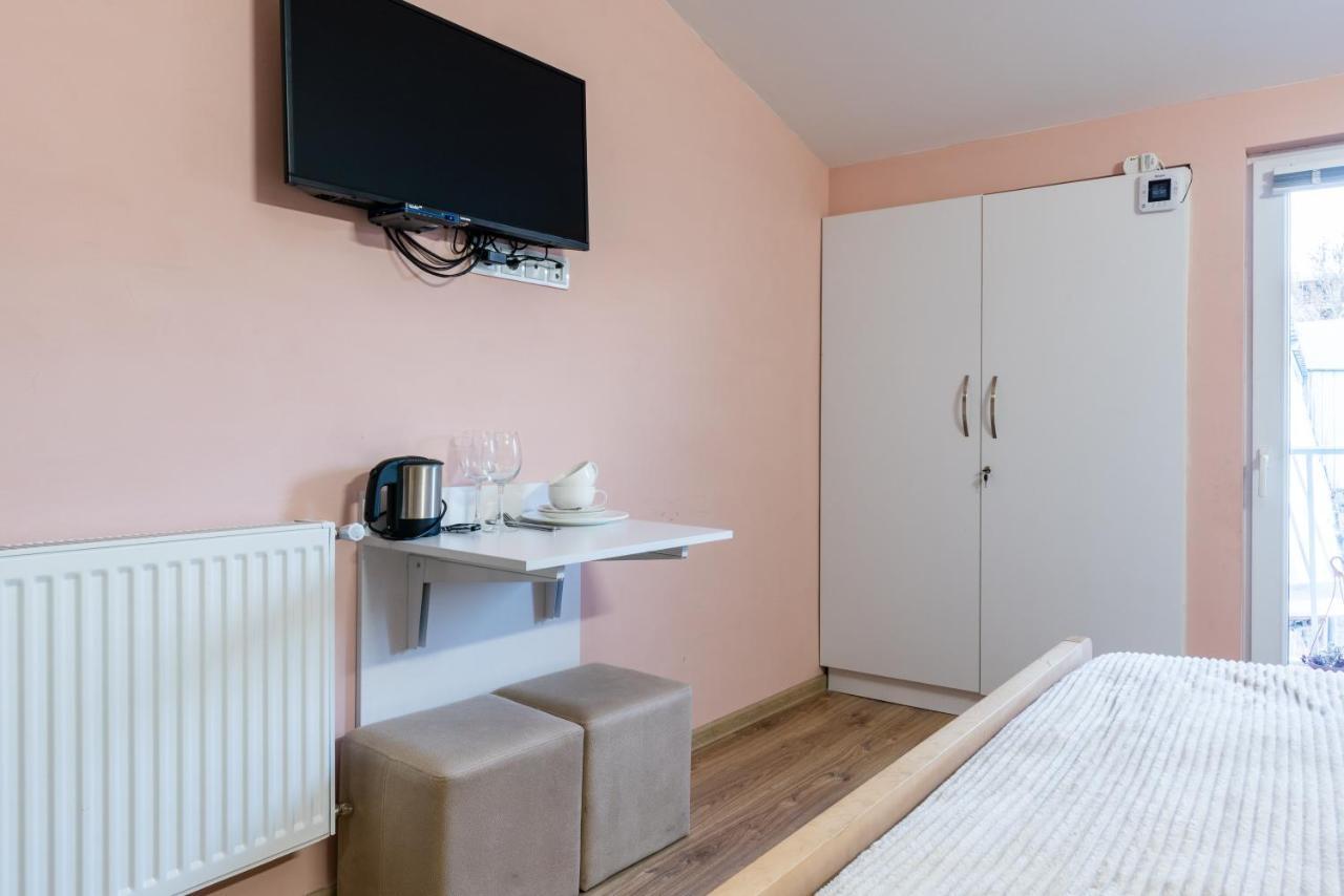 Hb Apartments Laghidze Тбилиси Екстериор снимка
