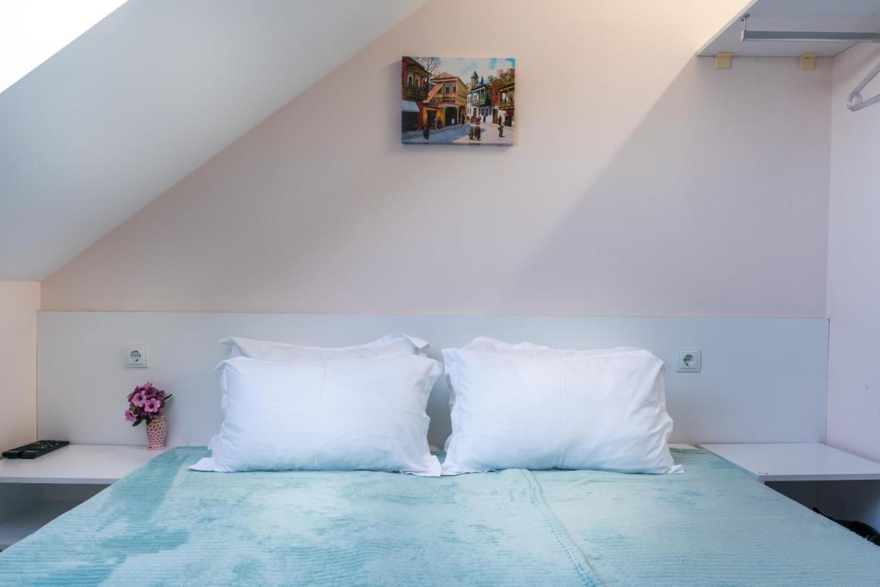 Hb Apartments Laghidze Тбилиси Екстериор снимка