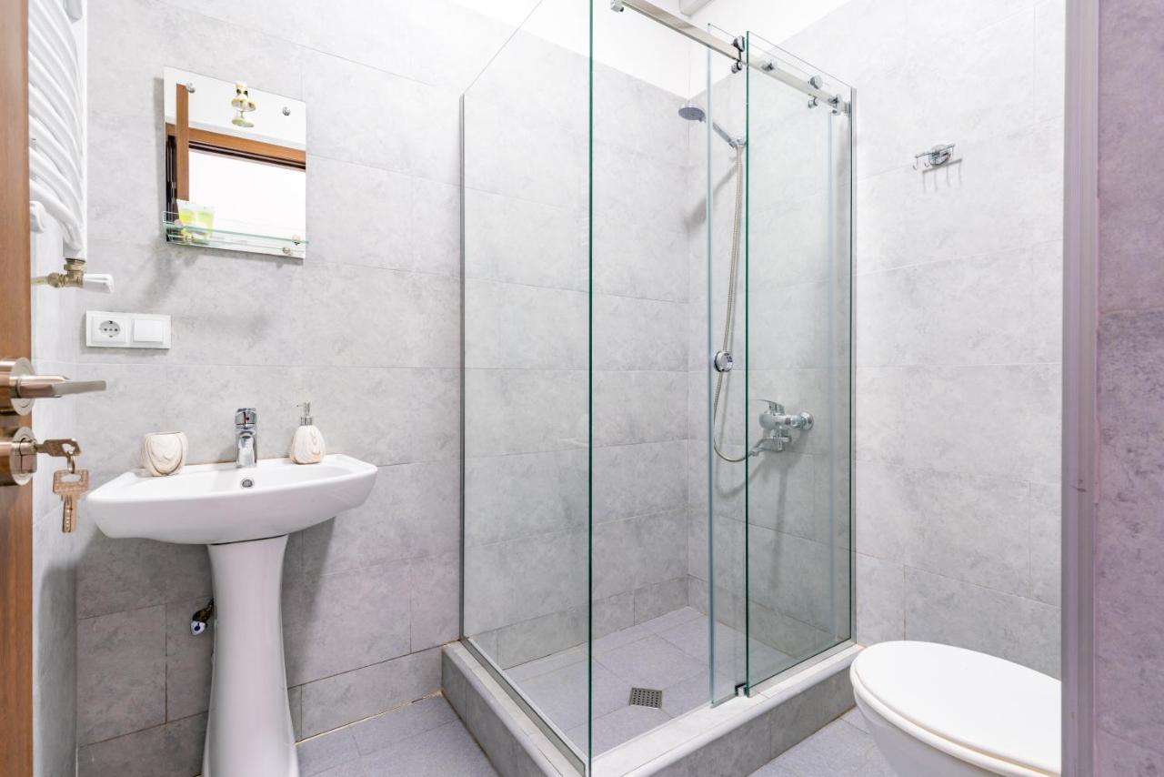 Hb Apartments Laghidze Тбилиси Екстериор снимка